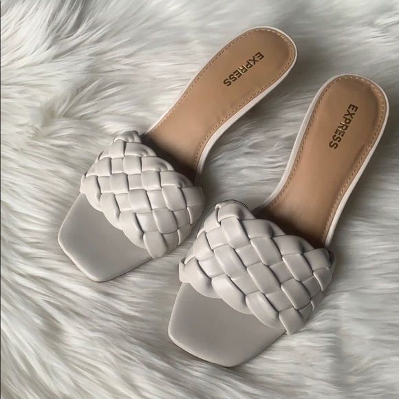 Quilted slide heel sandals NWT/NVW - Picture 3 of 7